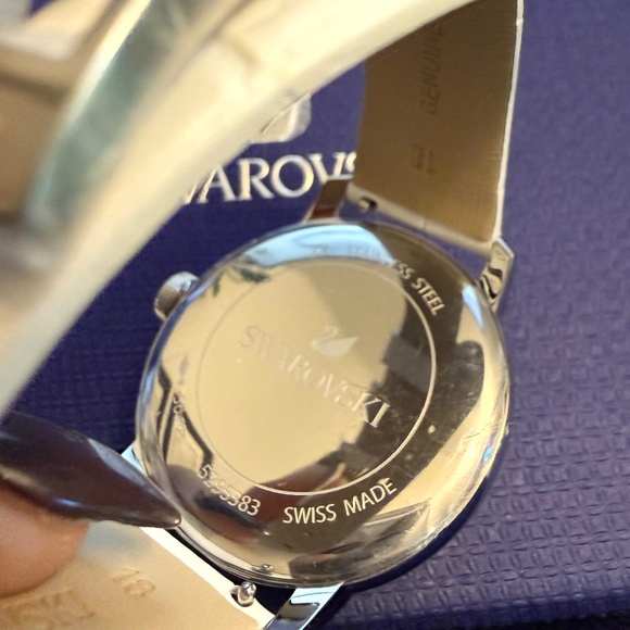 Swarovski Crystalline Hours Silver Dial White Leather Strap Women\'s Watch - NWT